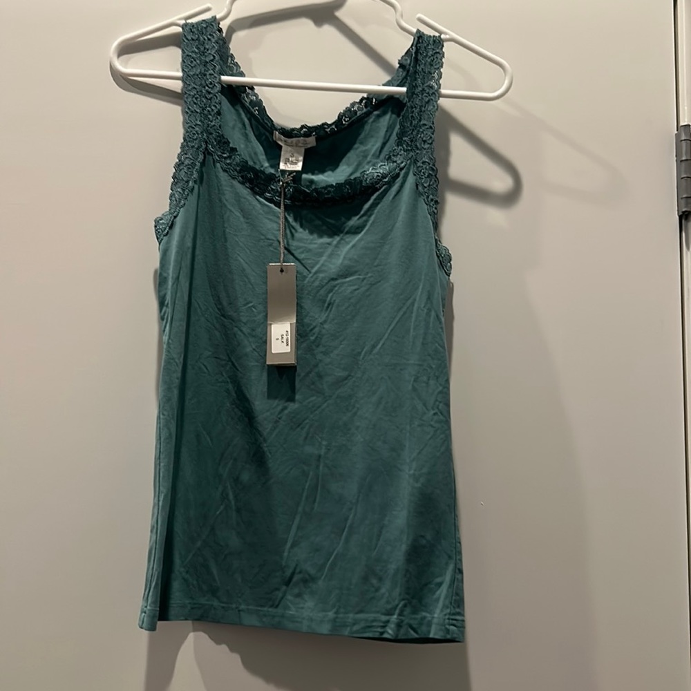 Mod-O-Doc tank. Size small